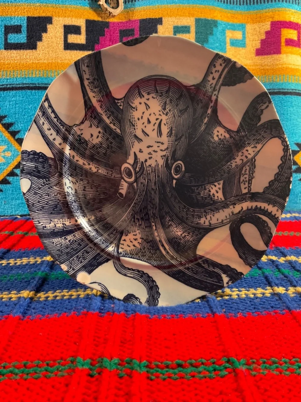 Anthropologie From The Deep Octopus Dinner Plates (2) Salad plate (1)